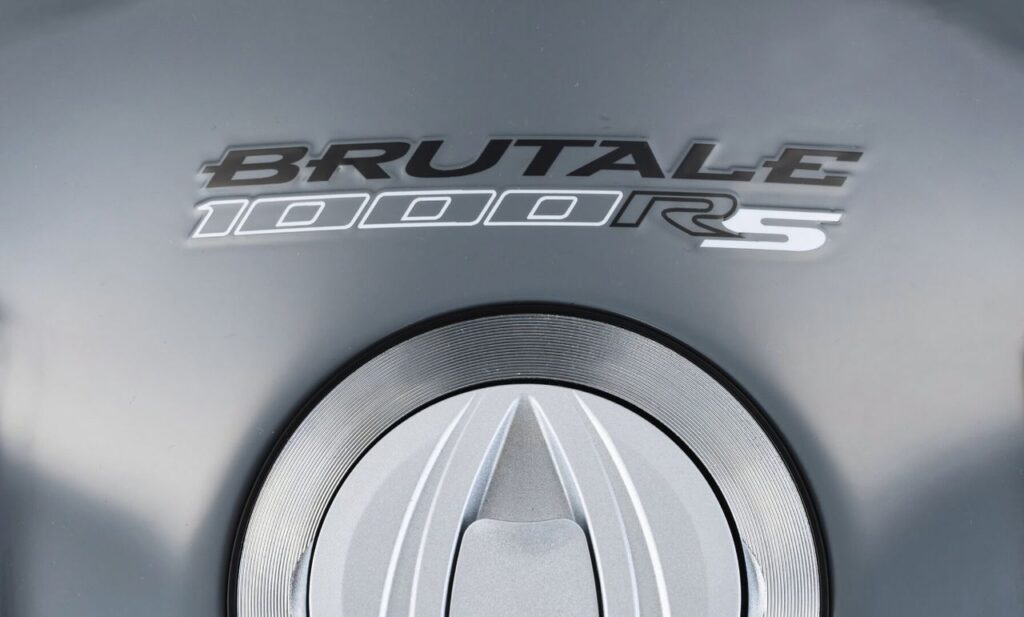 mv-agusta-brutale-1000-rs-logo